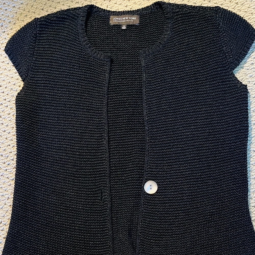 Jones New York short sleeves cardigan